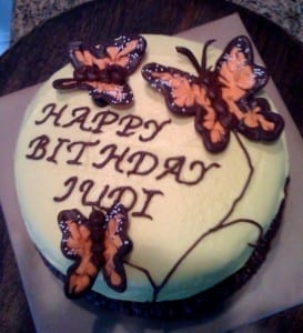 Cake spelling mistake: "Happy Bithday Judi"